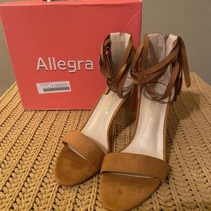 Open toe ankle strap block heel